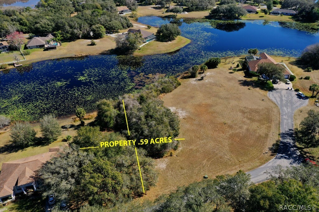 Property Photo:  9520 E Baymeadows Drive  FL 34450 