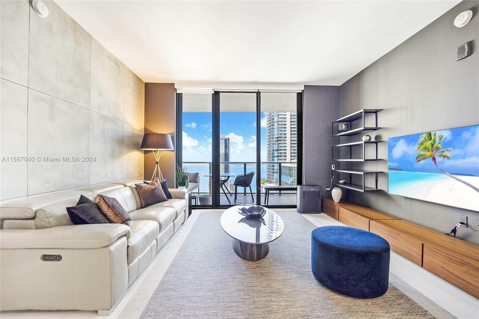 Property Photo:  1010 Brickell Ave 2602  FL 33131 