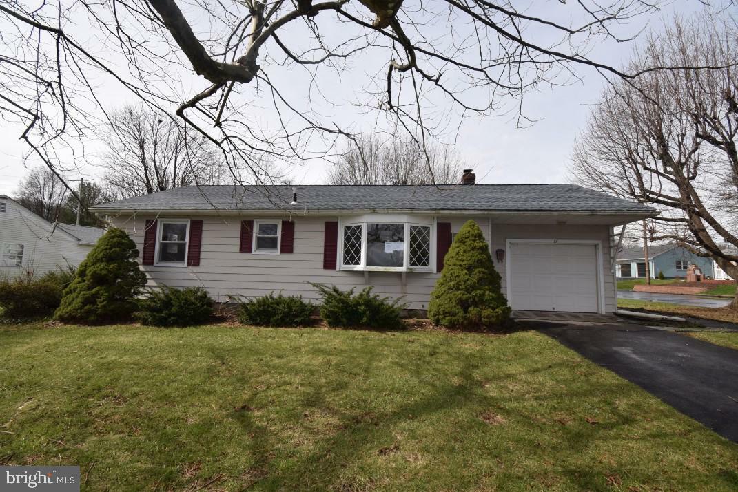 Property Photo:  61 N Liberty Street  PA 18064 