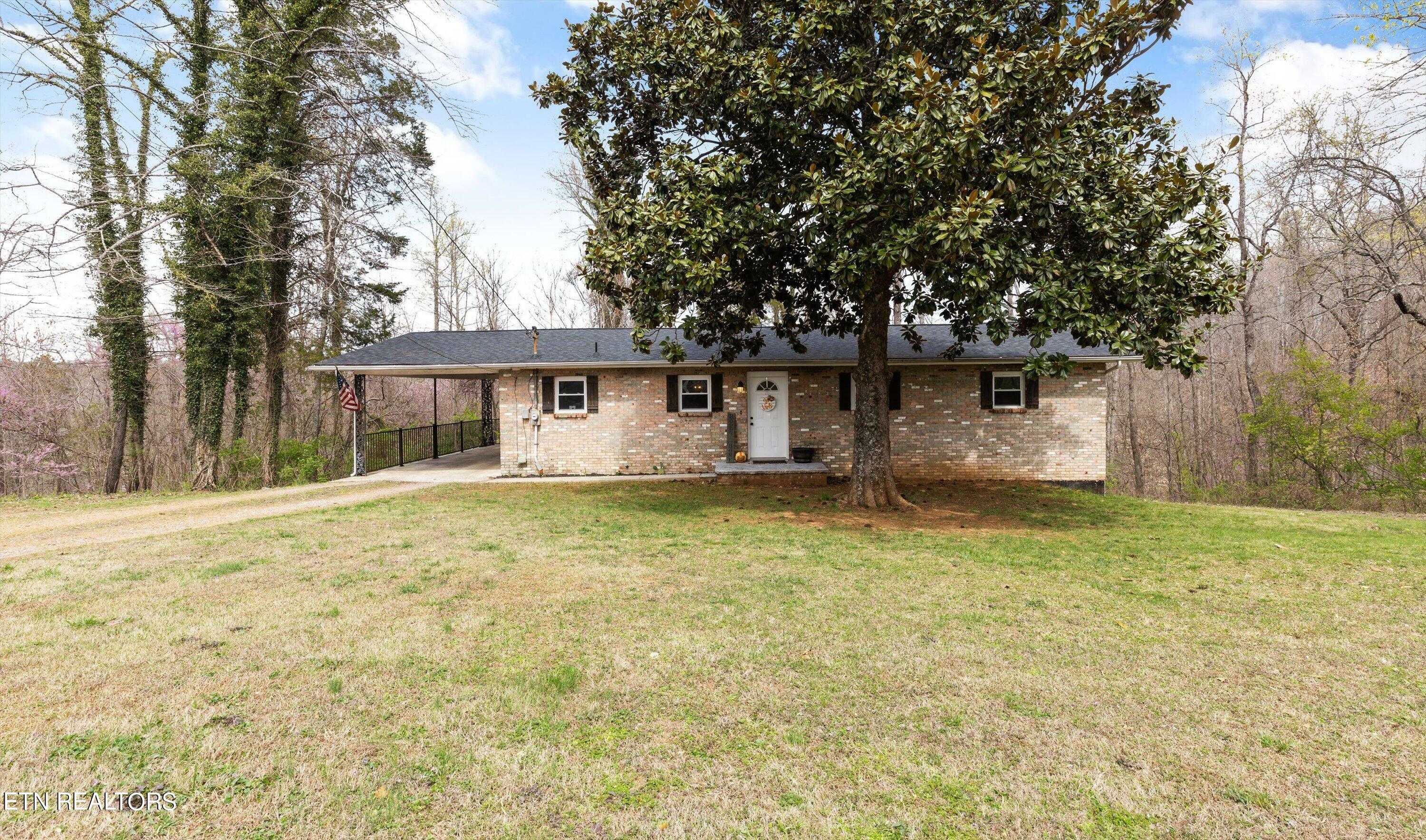 Property Photo:  502 Skyline View Lane  TN 37748 