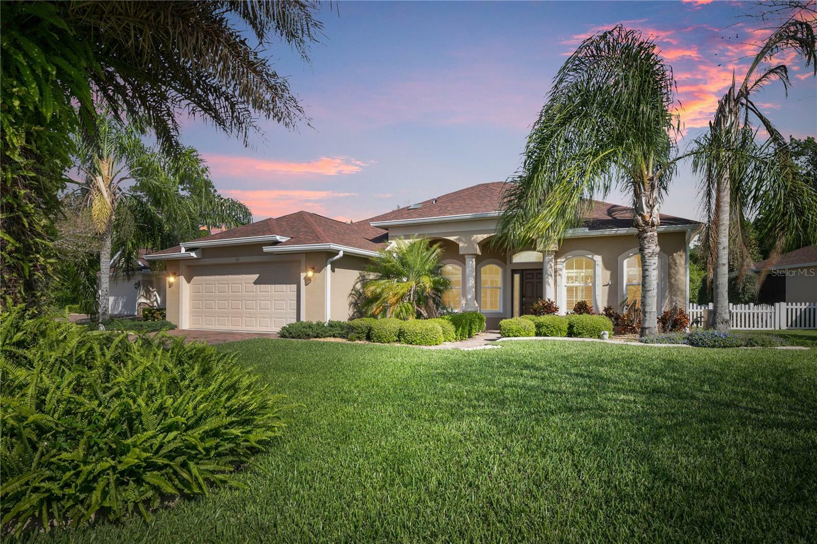 Property Photo:  31 Arena Lake Drive  FL 32137 