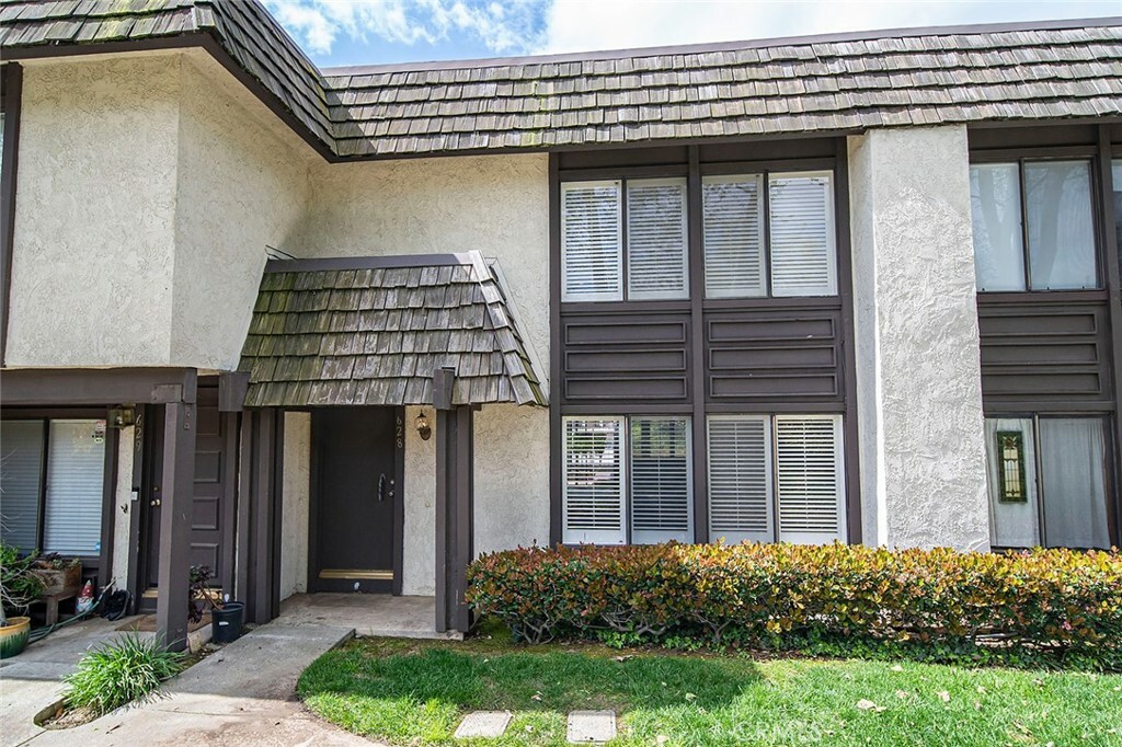 Property Photo:  628 Briarwood Lane  CA 91773 