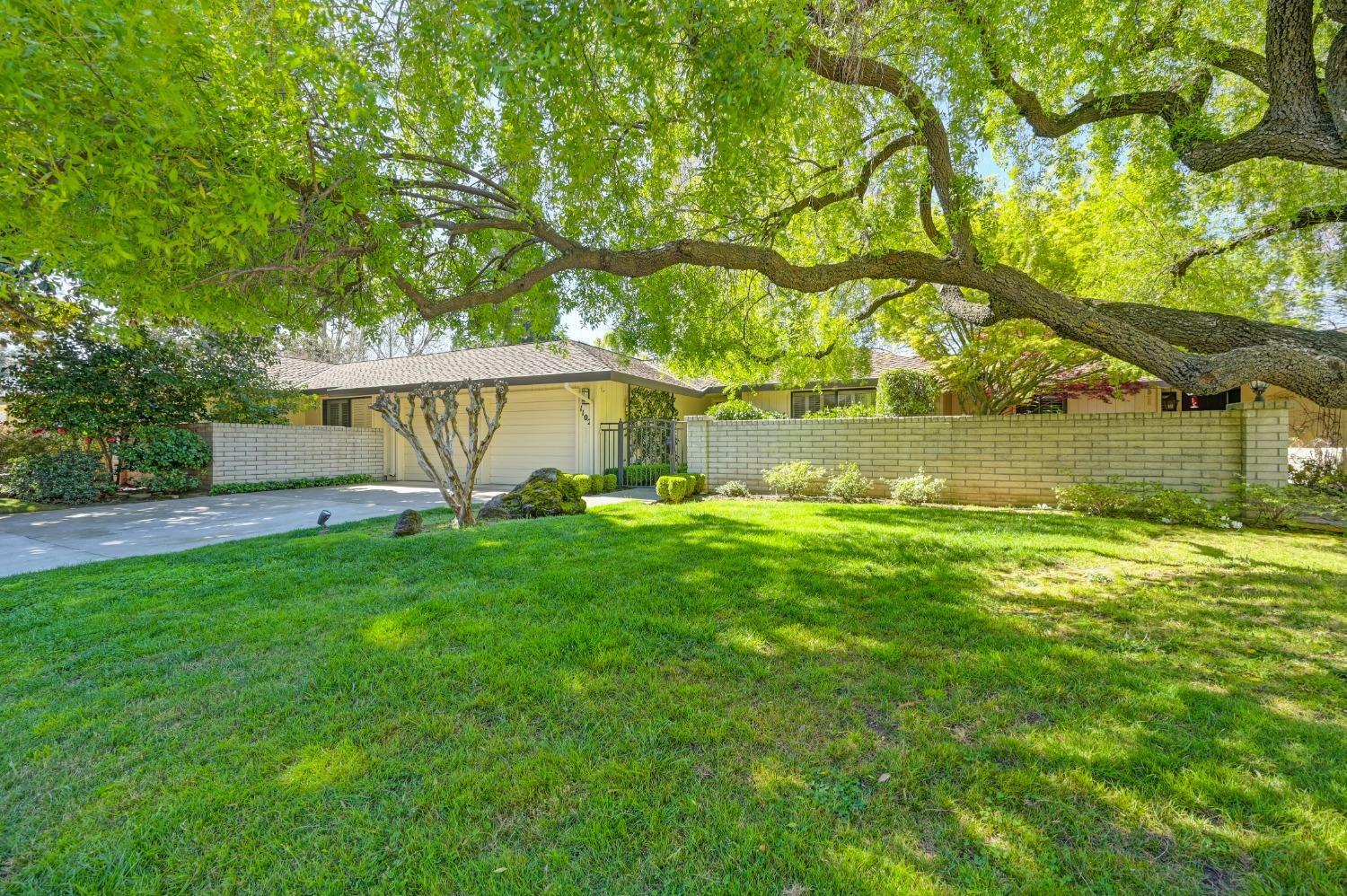 Property Photo:  1102 Commons Drive  CA 95825 