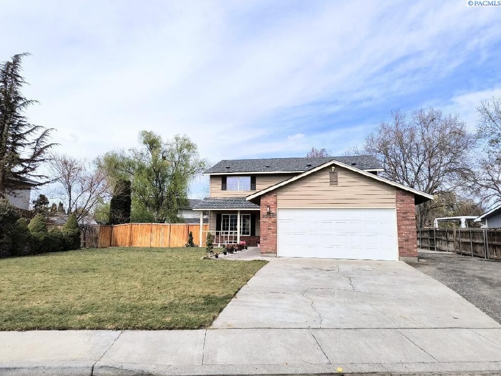 Property Photo:  5004 Blue Heron  WA 99353 