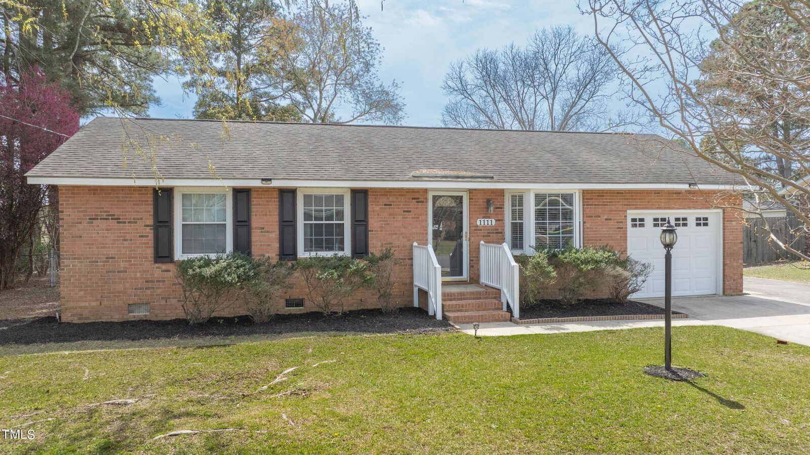 Property Photo:  1111 W Pope Street  NC 27504 