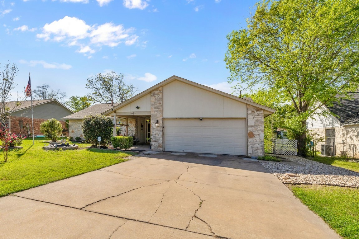 Property Photo:  14806 Parco Path  TX 78660 