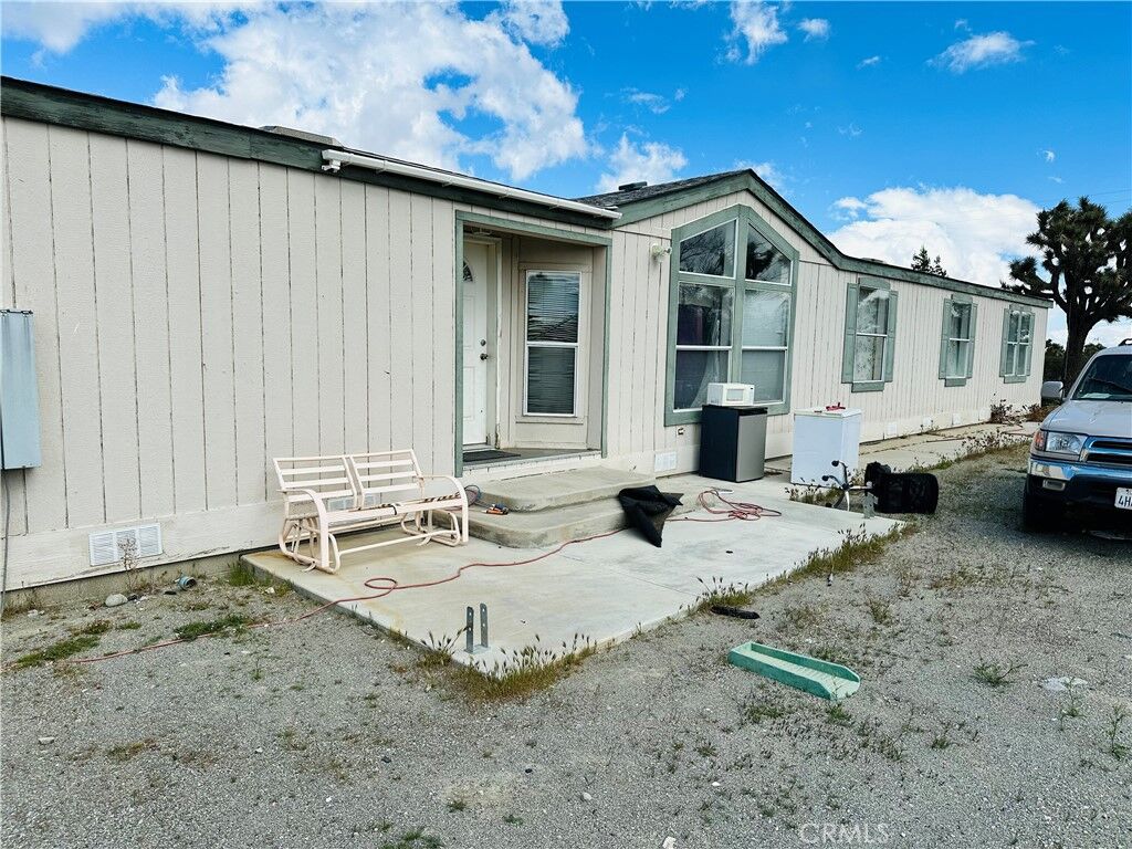 Property Photo:  11820 Lebec Road  CA 92371 