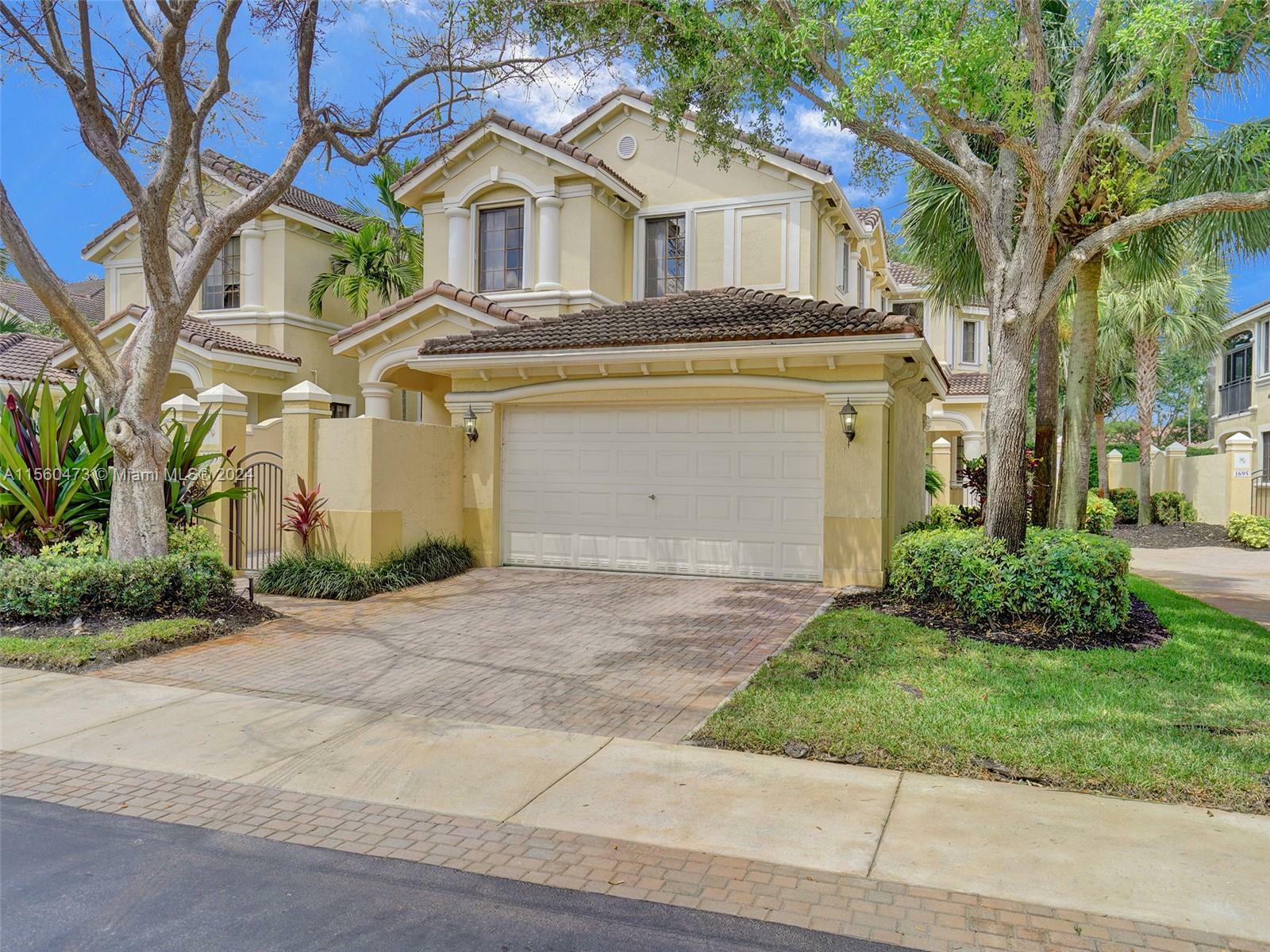 Property Photo:  1689 Passion Vine Cir 21-4  FL 33326 