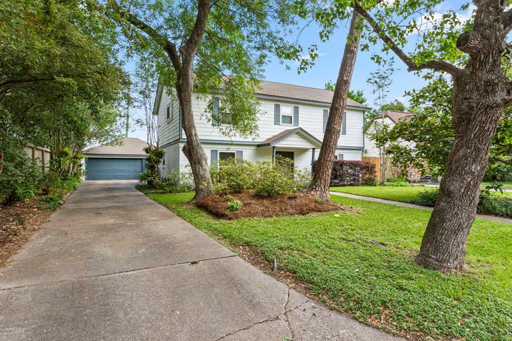 Property Photo:  14306 Chevy Chase Drive  TX 77077 