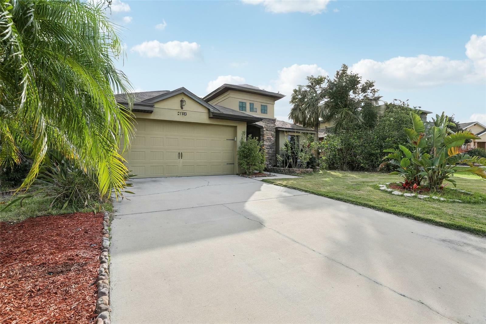 Property Photo:  2703 Gullane Court  FL 34746 