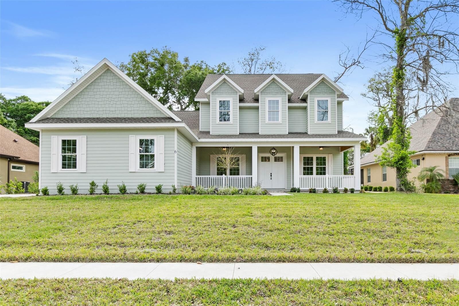 Property Photo: 6 Willow Trace FL 32136