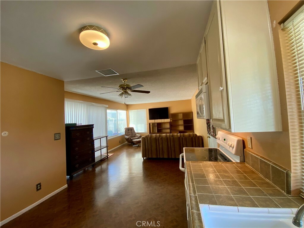 Property Photo:  1859 Acton Court  CA 93065 