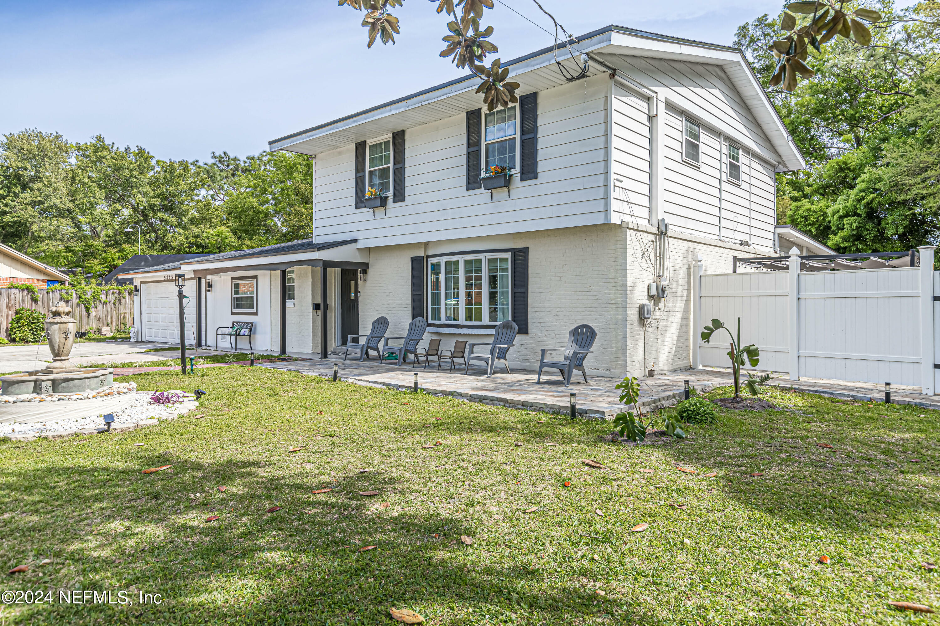 Property Photo:  5825 Buckley Court  FL 32244 