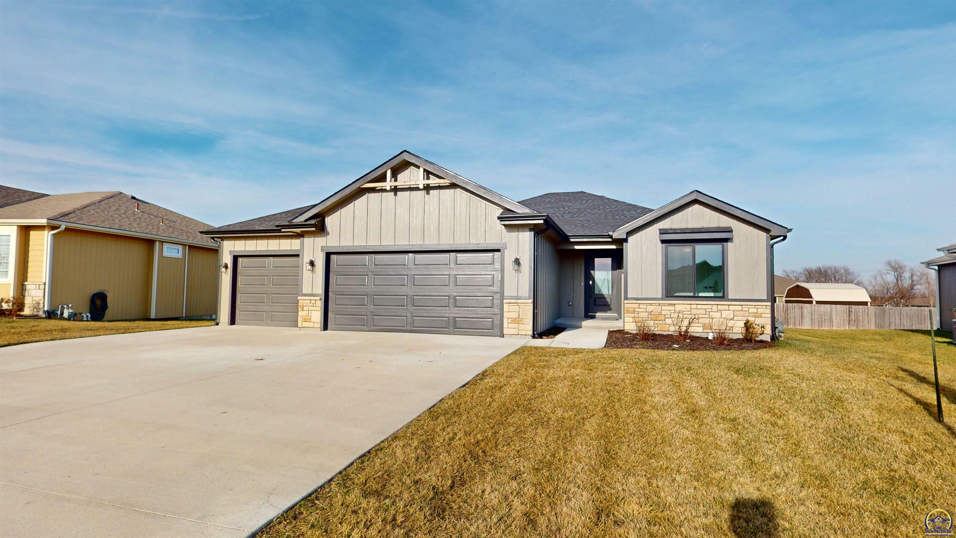 Property Photo:  7618 SW 24th Ter  KS 66614 