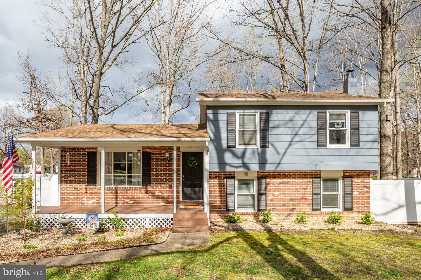 Property Photo:  227 Hampton Drive  VA 22551 