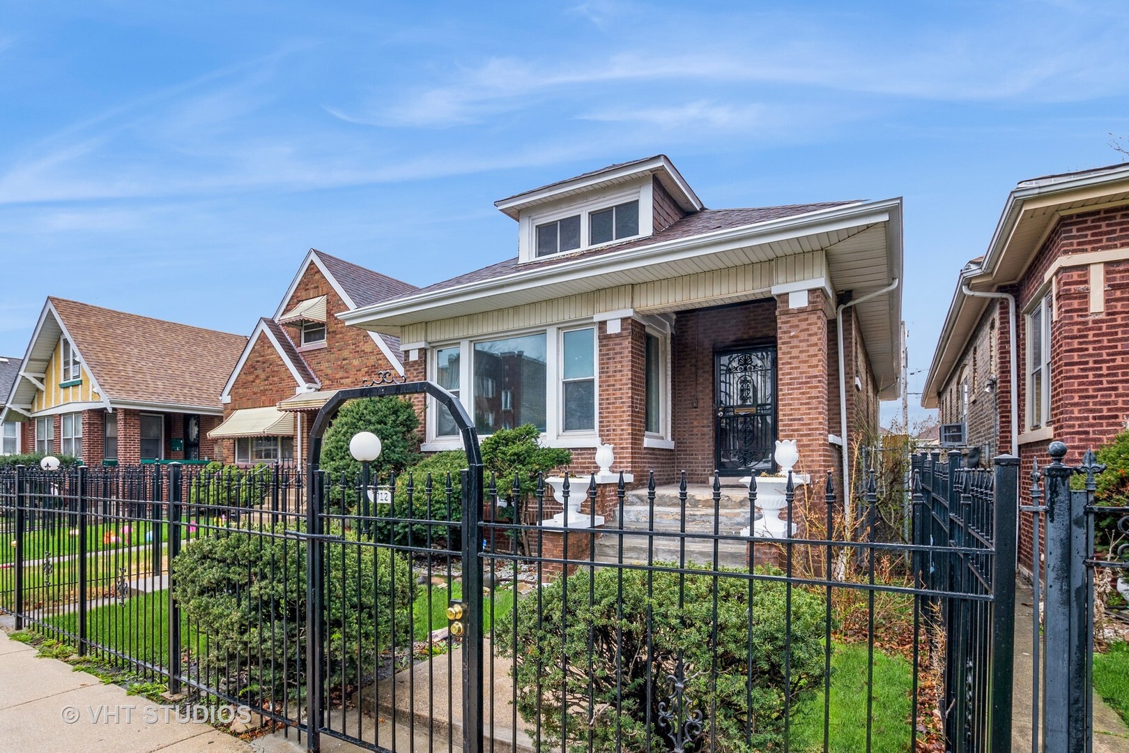 Property Photo:  7712 S Hermitage Avenue  IL 60620 