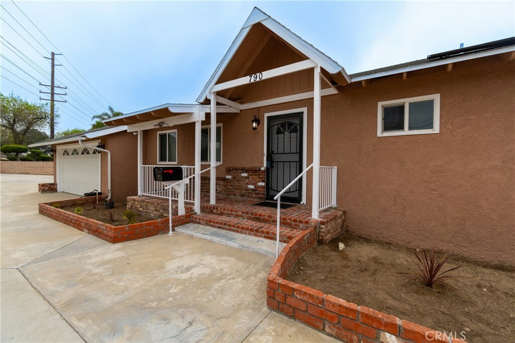 Property Photo:  790 W 8th Street  CA 91786 