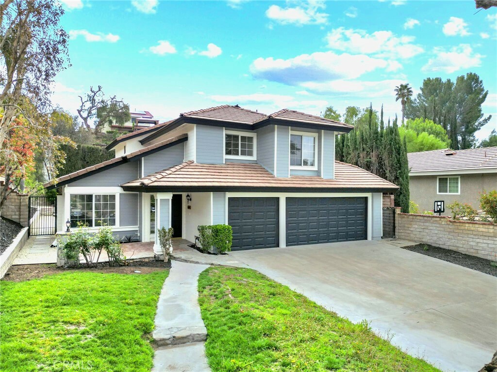 Property Photo:  28034 Parkridge Lane  CA 91387 