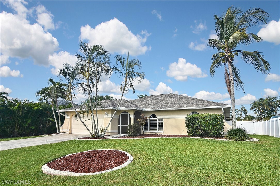 4702 SW 23rd Avenue  Cape Coral FL 33914 photo
