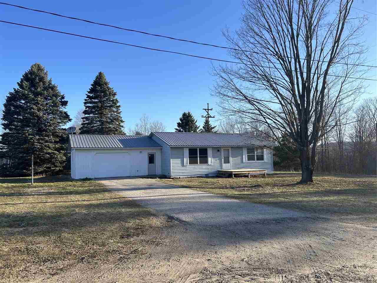 Property Photo: 502 Huron MI 49727