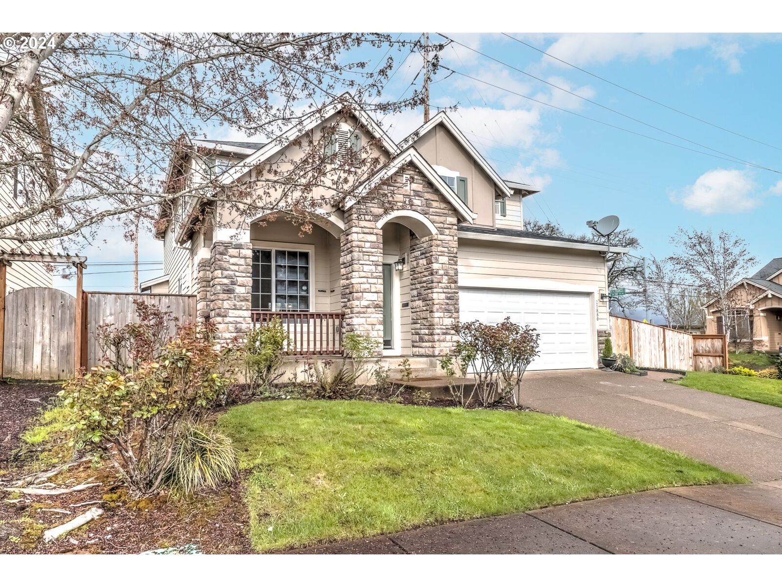 Property Photo: 21880 SW Parkin Ln OR 97003