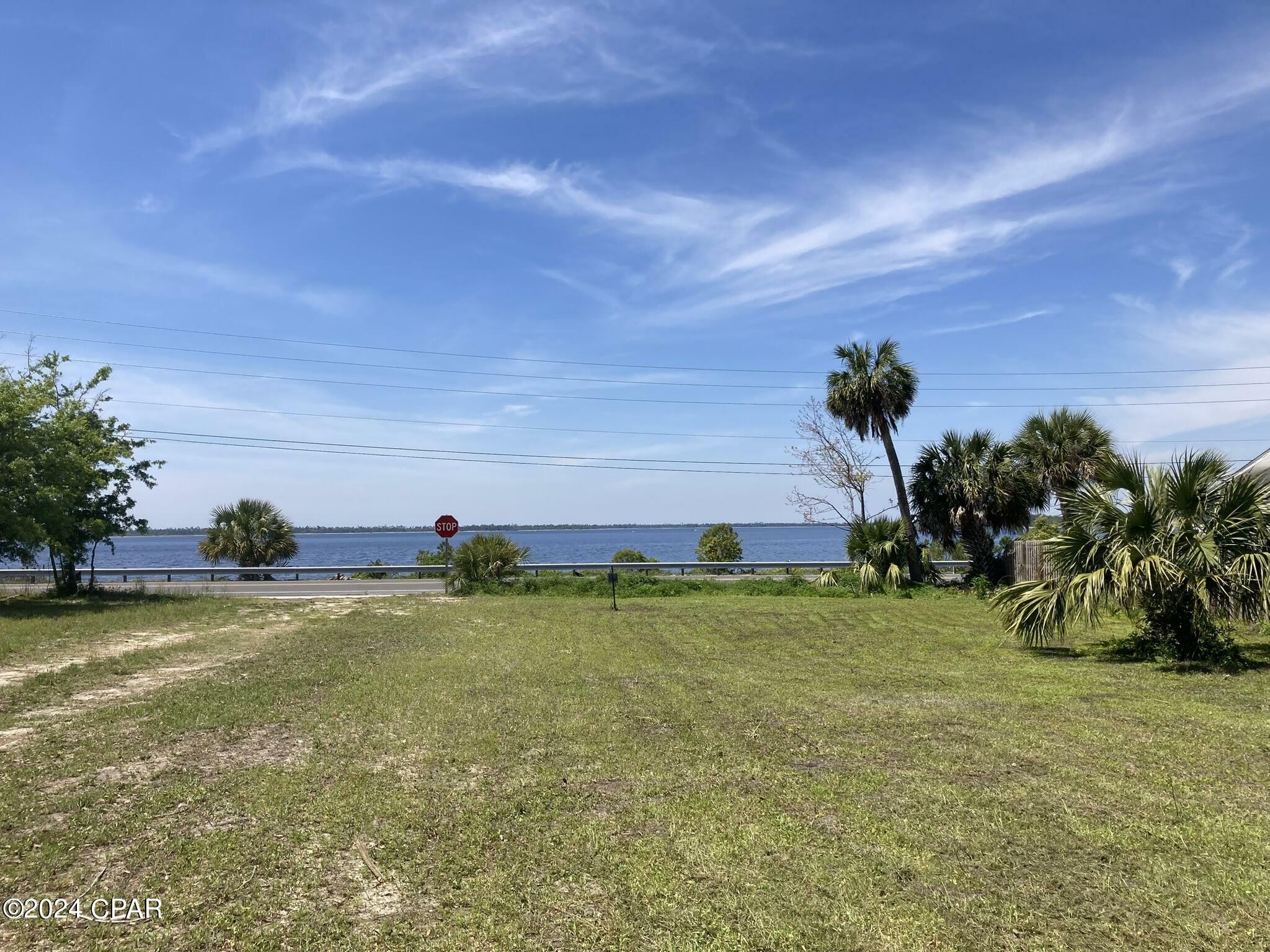 Property Photo:  103 Morris Drive  FL 32404 