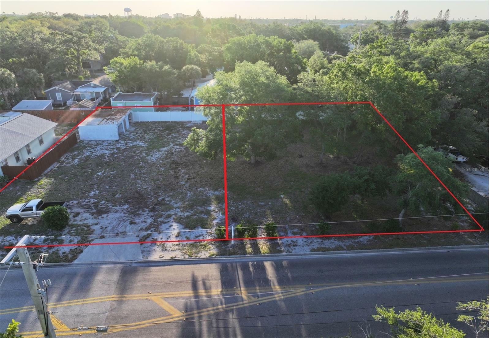 Property Photo: 813 39th Street W FL 34205