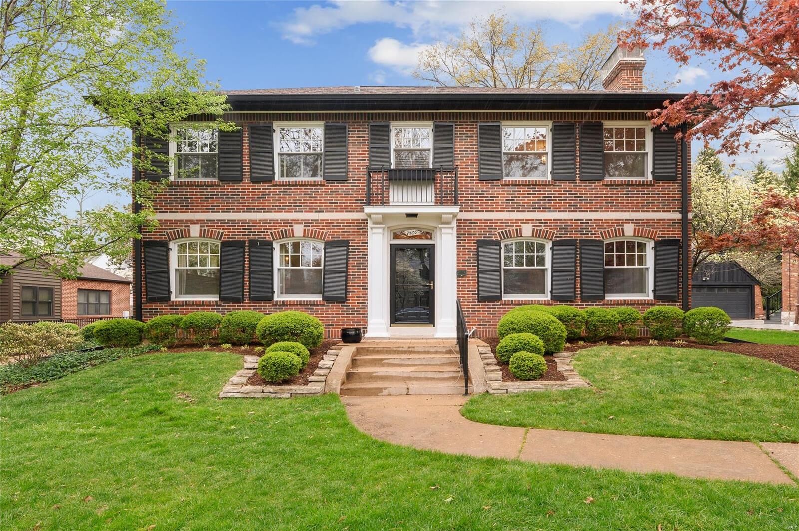 Property Photo:  7409 Wellington Way  MO 63105 