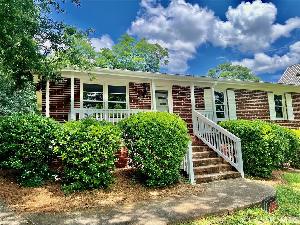 Property Photo:  235 Pearl Street  GA 30601 