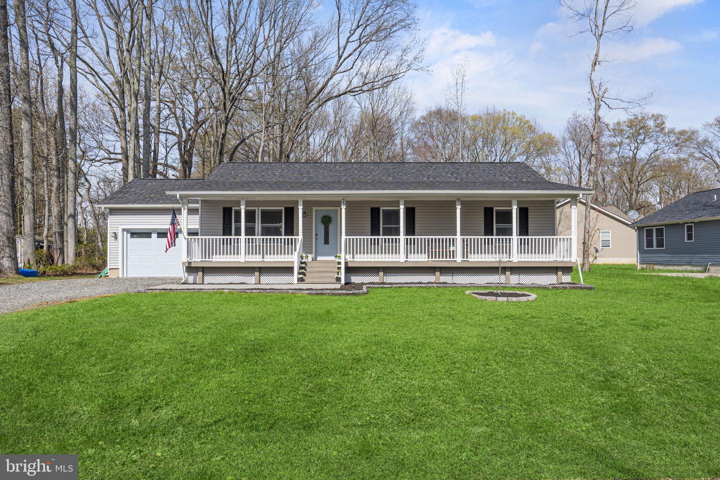 Property Photo: 27 Circle Lane VA 22443