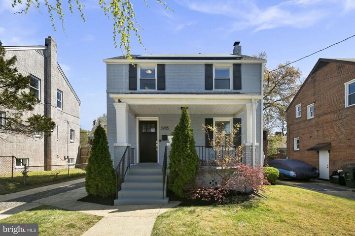 3905 17th Place NE  Washington DC 20018 photo
