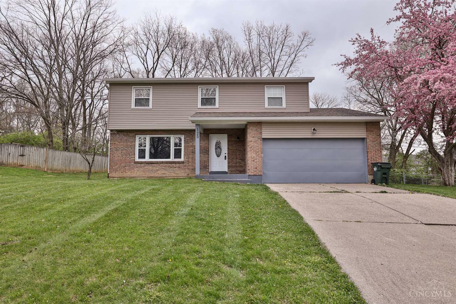 125 Kay Drive  Middletown OH 45042 photo