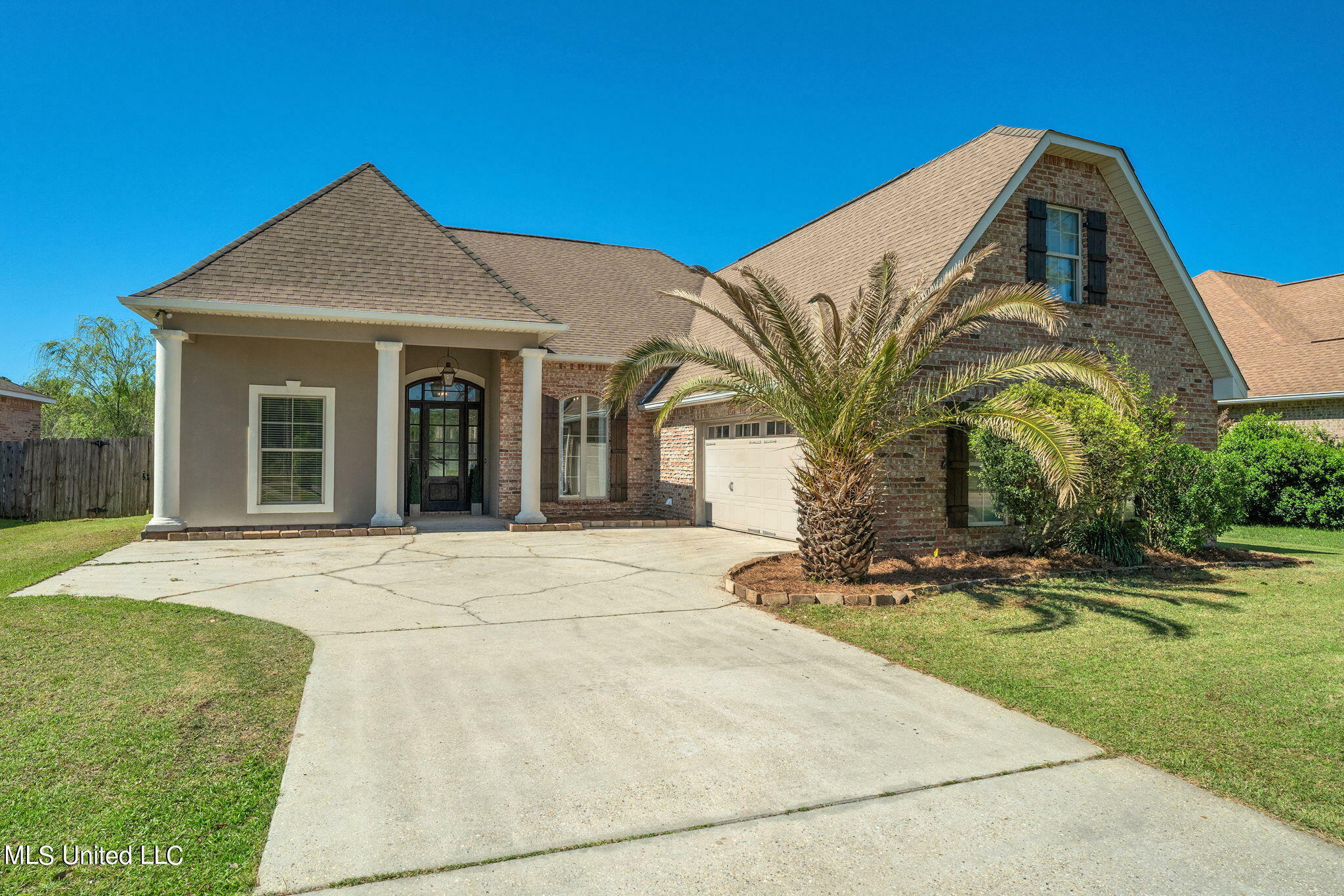 Property Photo:  2305 Sunkist Country Club Road  MS 39532 