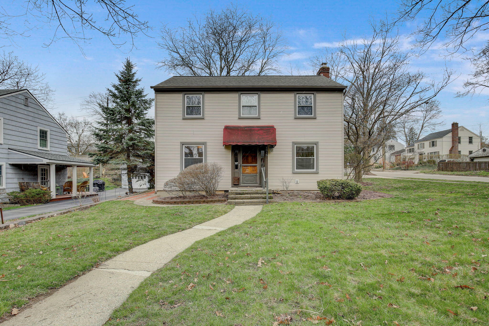 Property Photo:  1315 Arborview Boulevard  MI 48103 