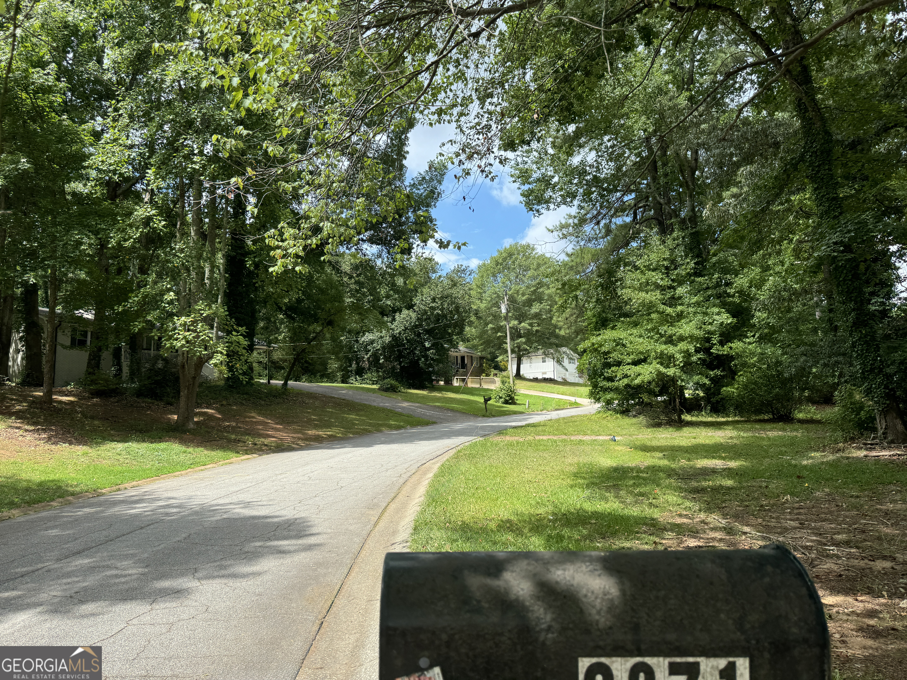 Property Photo:  6871 Lakeshore Drive  GA 30135 