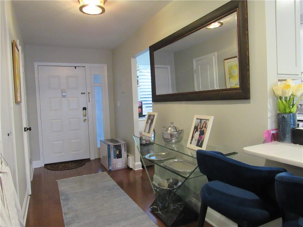Property Photo: 492 N Broadway 3 NY 10603