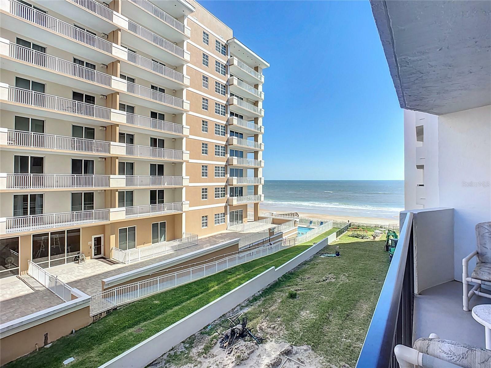 Property Photo: 1415 Ocean Shore Boulevard 309 FL 32176