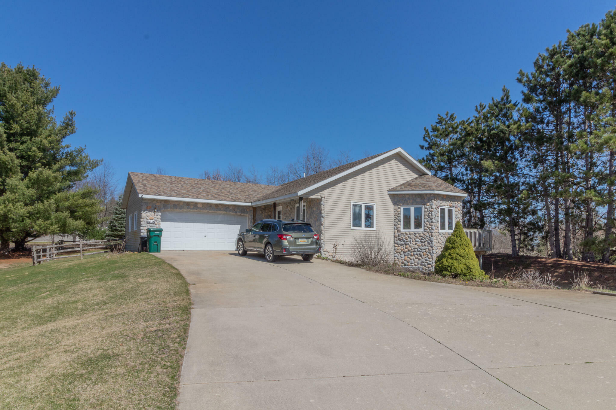 Property Photo:  11638 Pierce Road  MI 49346 