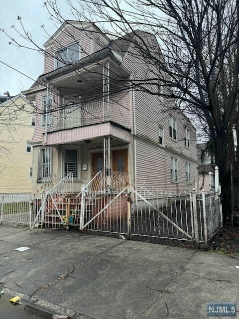 Property Photo:  533 20th Street  NJ 07111 