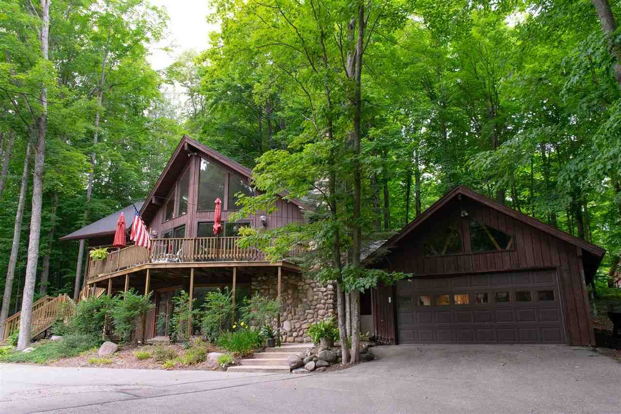 Property Photo:  2340 Knollwood  MI 49740 