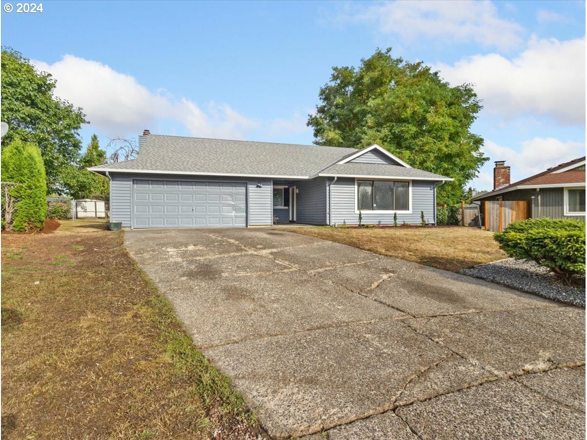 Property Photo:  1512 NW 95th Cir  WA 98665 