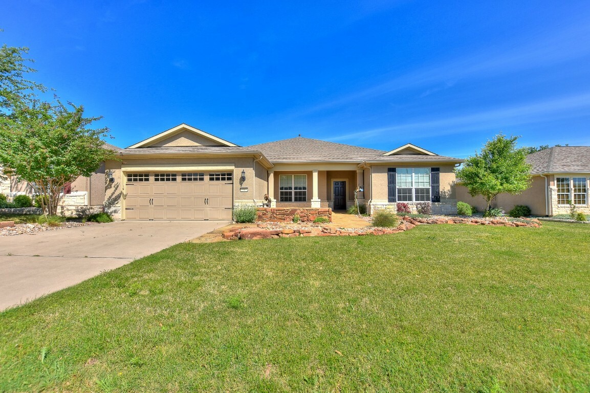 Property Photo:  600 Davis Mountain Circle  TX 78633 