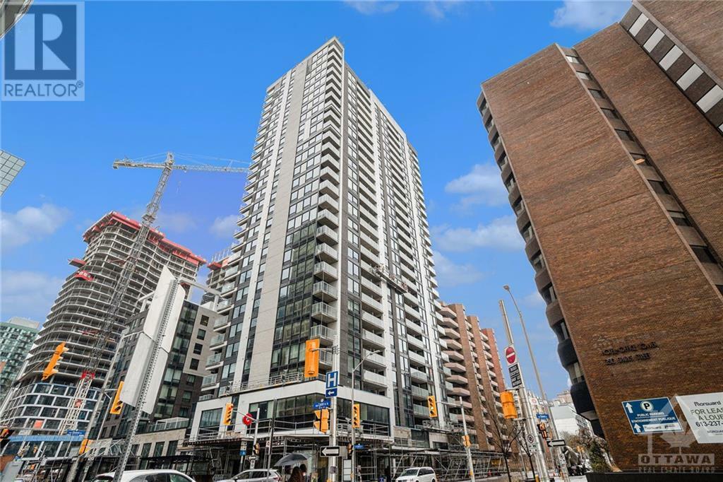 Property Photo:  340 Queen Street 2211  ON K1R 5A5 