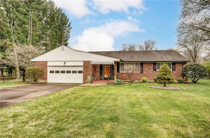 4047 Beechwood Drive  Bellbrook OH 45305 photo