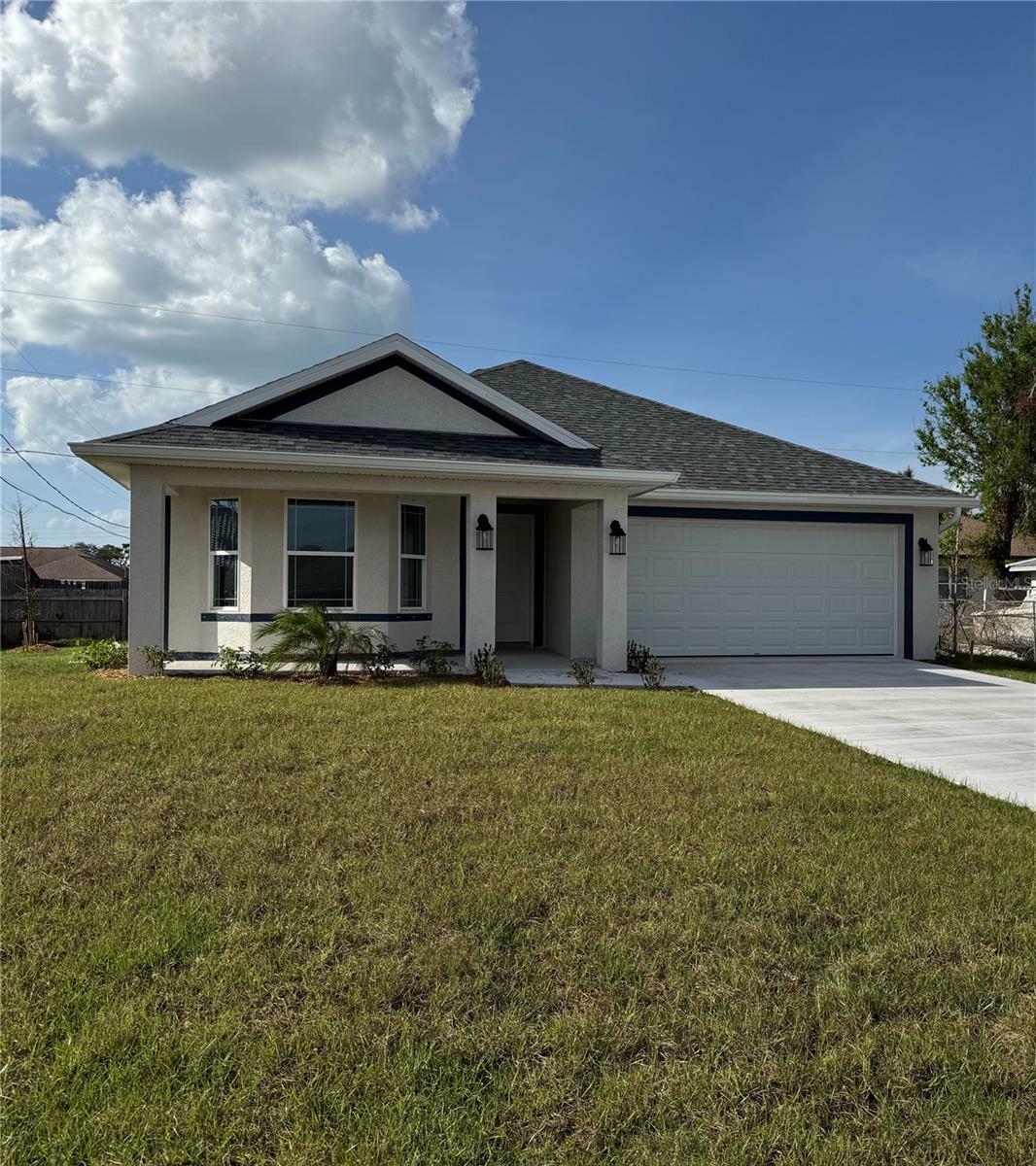 Property Photo: 664 Linden Road FL 34293