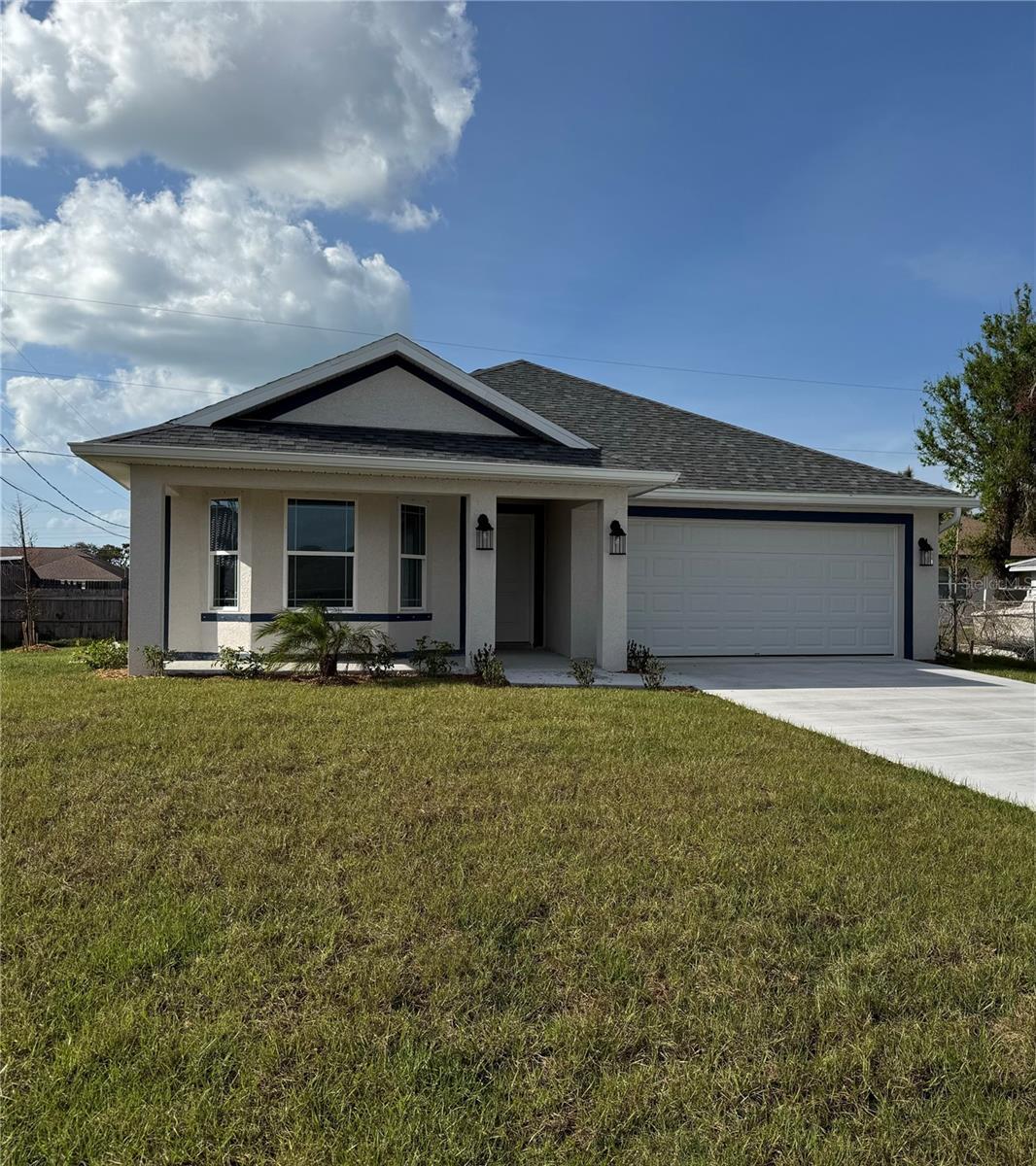 Property Photo: 664 Linden Road FL 34293