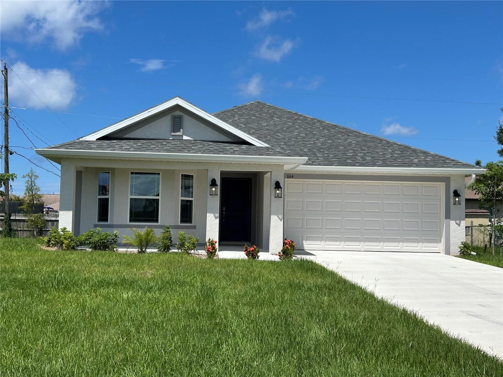 Property Photo:  664 Linden Road  FL 34293 