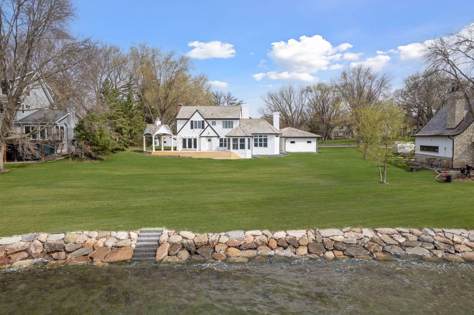 Property Photo:  5189 Emerald Drive  MN 55364 