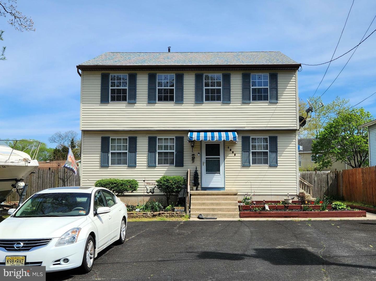 Property Photo:  1205 E Atlantic Avenue  NJ 08012 