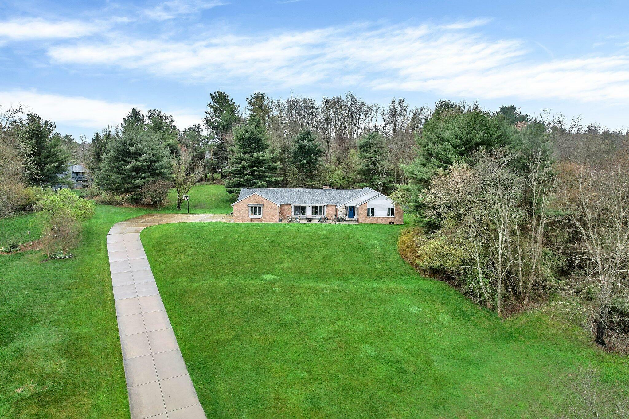 Property Photo:  95 Falmouth Road  OH 43023 